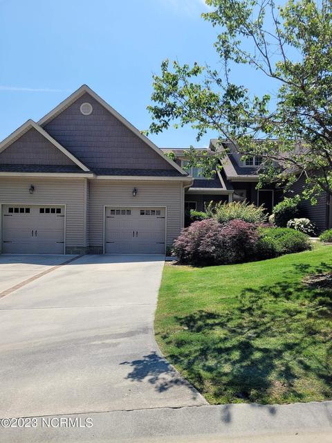41 Cypress Cir, Southern Pines, NC 28387