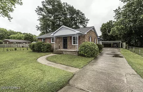 217 Centre St, Tarboro, NC 27886