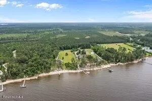 651 Becton Rd, Havelock, NC 28532 photo 13