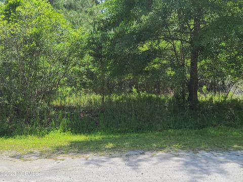 117 Blackhawk Road, Southport, NC 28461