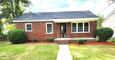 1102 Harper Dr, Kinston, NC 28501