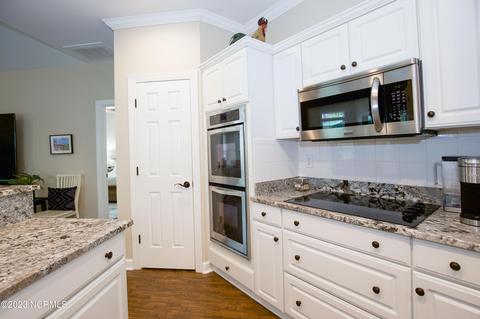 10 Greencastle Dr, Pinehurst, NC 28374 photo 9