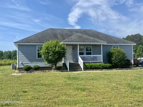 235 S Currituck Rd, Currituck, NC 27929