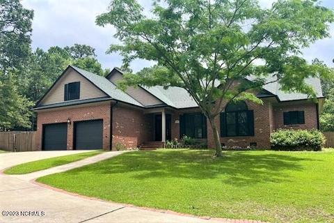 1807 E Indiana Ave, Southern Pines, NC 28387
