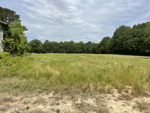 1 Brock Rd, Dunn, NC 28234
