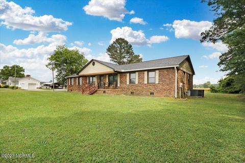 820 Indian Springs Rd, Mount Olive, NC 28365 | 20 Photos | MLS ...
