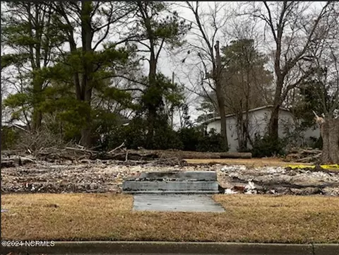 165 Main St, Winterville, NC 28590