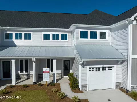 7423 Springwater Dr, Wilmington, NC 28411