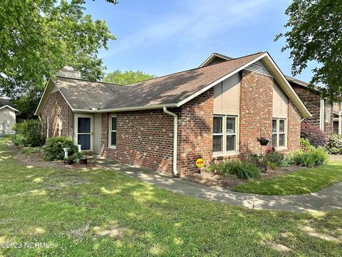 2043 Quail Ridge Rd #A, Greenville, NC 27858 | 13 Photos | MLS