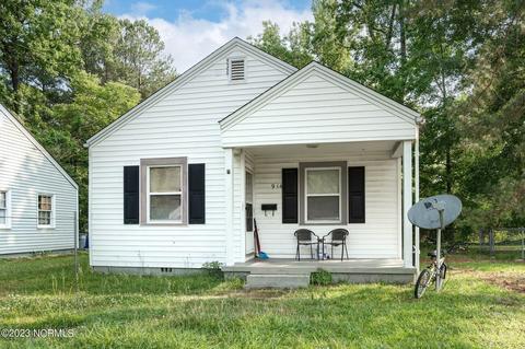 914 Pinehaven Dr, Rocky Mount, NC 27803