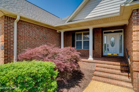 1012 Highlands Dr, Hampstead, NC 28443 photo 8