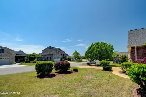 1012 Highlands Dr, Hampstead, NC 28443 photo 6