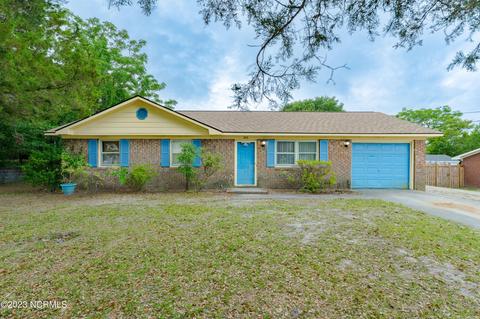 313 Santa Ana Dr, Wilmington, NC 28412