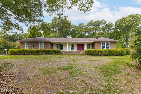 778 Wetherington Landing Rd, Stella, NC 28582