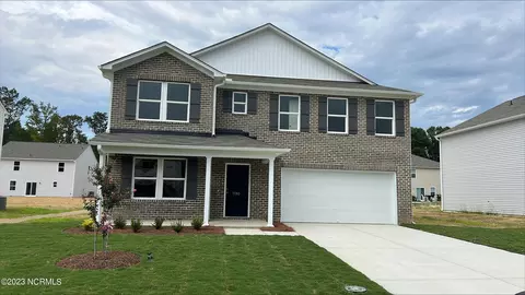 1190 Manor Dr, Rocky Mount, NC 27804
