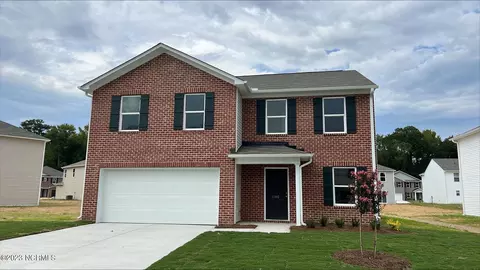 1196 Manor Dr, Rocky Mount, NC 27804