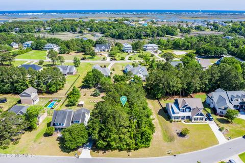 24 Summerset Landing, Hampstead, NC 28443