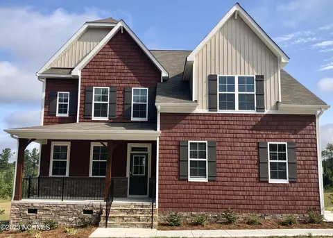 1668 Calloway Rd, Raeford, NC 28376