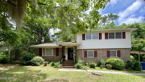 508 Barclay Hills Dr, Wilmington, NC 28405