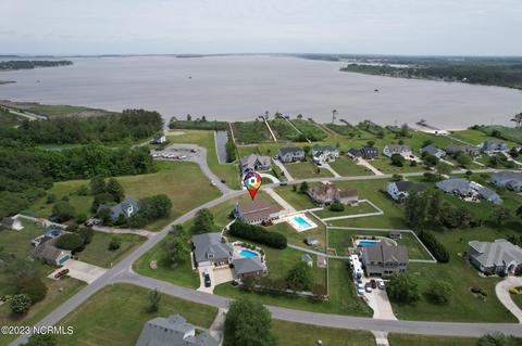 112 Nautical Ln, Currituck, NC 27929
