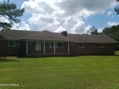 545 Longwood Rd NW, Ocean Isle Beach, NC 28469
