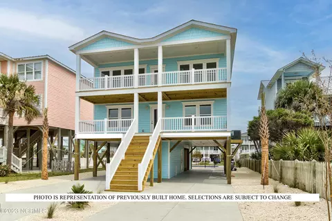 330 E Dolphin Dr, Oak Island, NC 28465