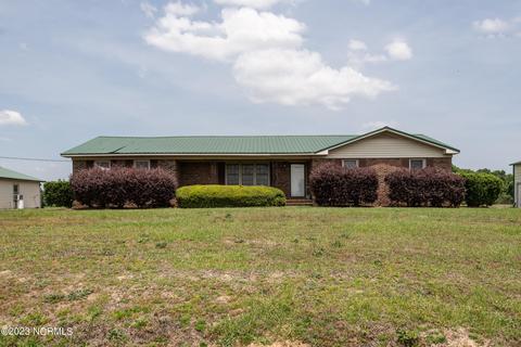 885 Highway 58 S, Snow Hill, NC 28580