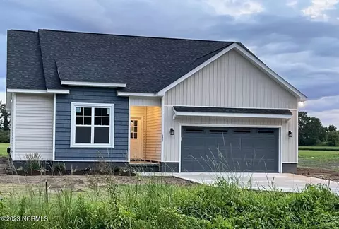 3494 Old Creek Rd, Greenville, NC 27834
