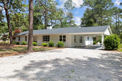 244 Turner Rd, Pinehurst, NC 28374 photo 2