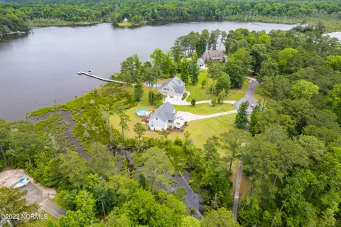 580 Harbour View Dr, Chocowinity, NC 27817 photo 5