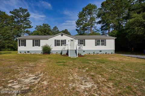 127 Williams St, Candor, NC 27229