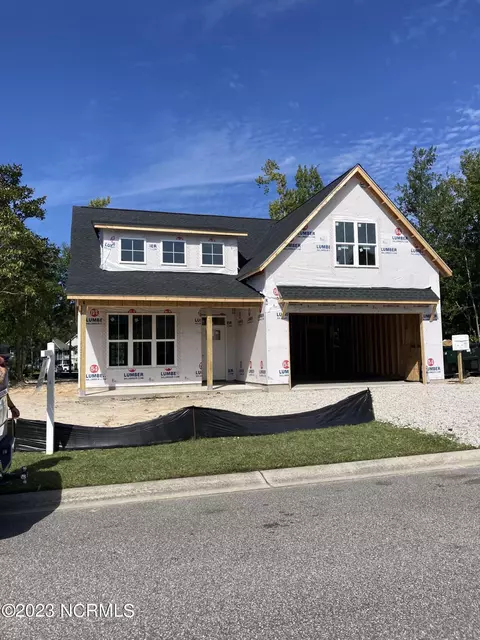 629 Coniston Dr SE, Leland, NC 28451