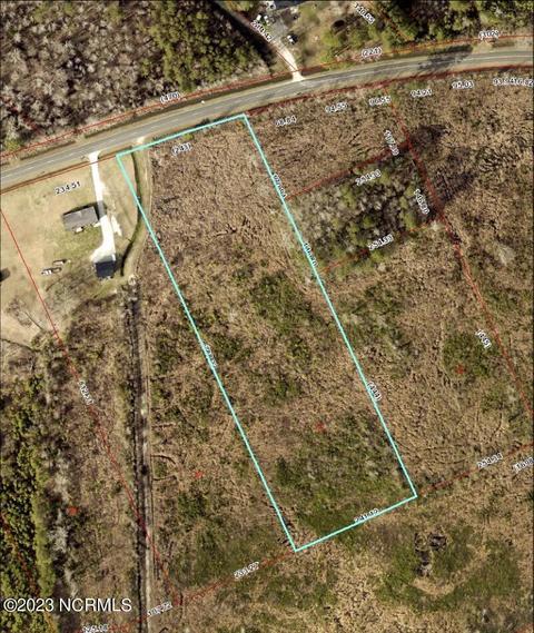 2400 Dover Rd, Cove City, NC 28523