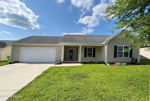2928 Judge Manly Dr, New Bern, NC 28562