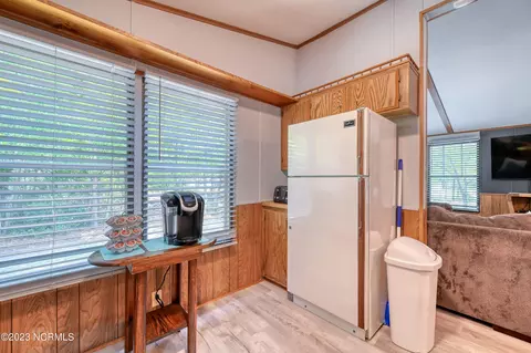 400 Pond View Cir, Hampstead, NC 28443 photo 9