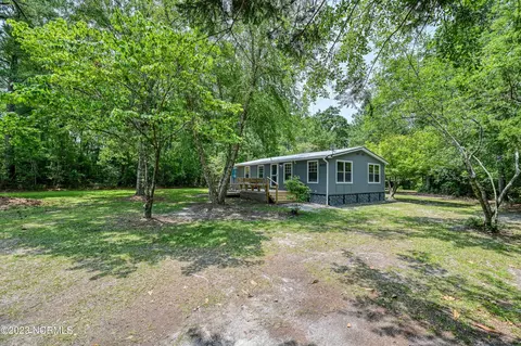 400 Pond View Cir, Hampstead, NC 28443 photo 25