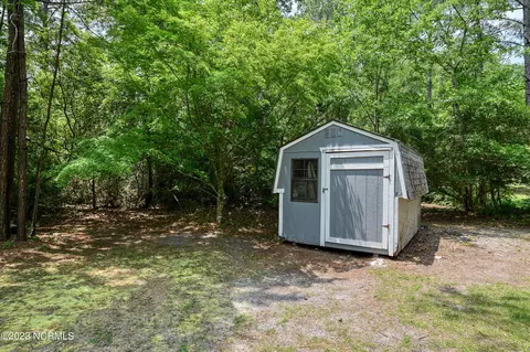 400 Pond View Cir, Hampstead, NC 28443 photo 19