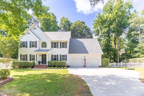 205 Willbarry Rd, Jacksonville, NC 28540