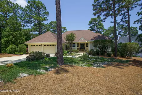 29 Granger Dr, Pinehurst, NC 28374 photo 2