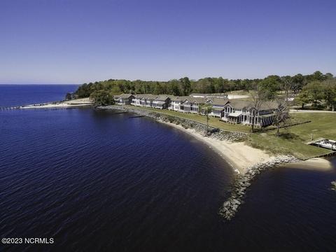 839 Country Club Dr #7, Minnesott Beach, NC 28510
