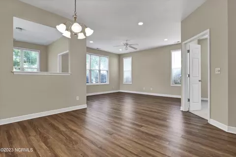 130 Azalea Dr, Hampstead, NC 28443 photo 14