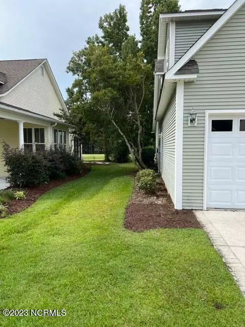 130 Azalea Dr, Hampstead, NC 28443 photo 6