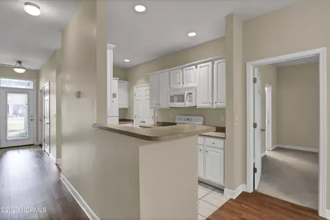 130 Azalea Dr, Hampstead, NC 28443 photo 10