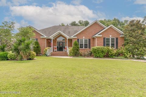 105 Yadkin Creek Ct, Hertford, NC 27944