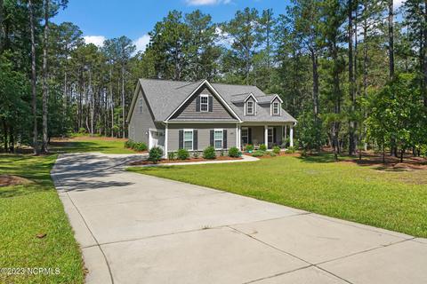 545 Longleaf Dr, West End, NC 27376 photo 3