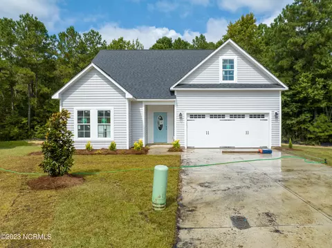 104 Shumard Ct, Jacksonville, NC 28546