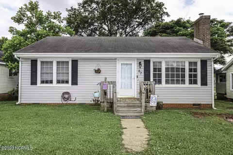 67 Washington St, Roanoke Rapids, NC 27870