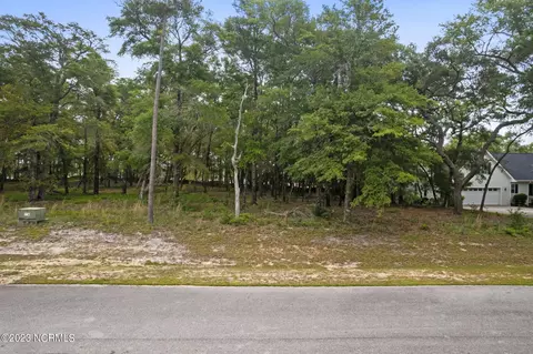2037 Bluefin Ter, Supply, NC 28462