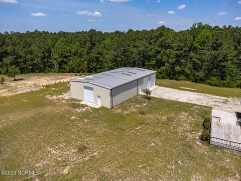 212 Hogans Rd, Hubert, NC 28539 photo 4