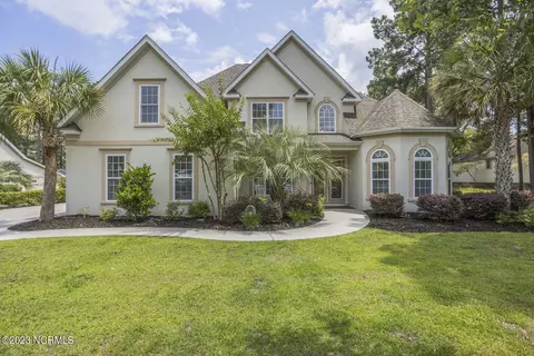 3 Country Club Dr, Shallotte, NC 28470